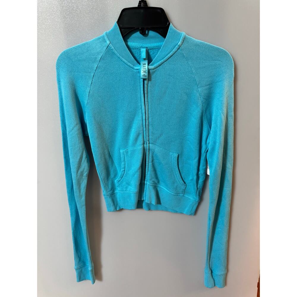 SKIMS French Terry Modal Zip Up light weight sweatshirt Cyan XS (New) - Picture 7 of 8